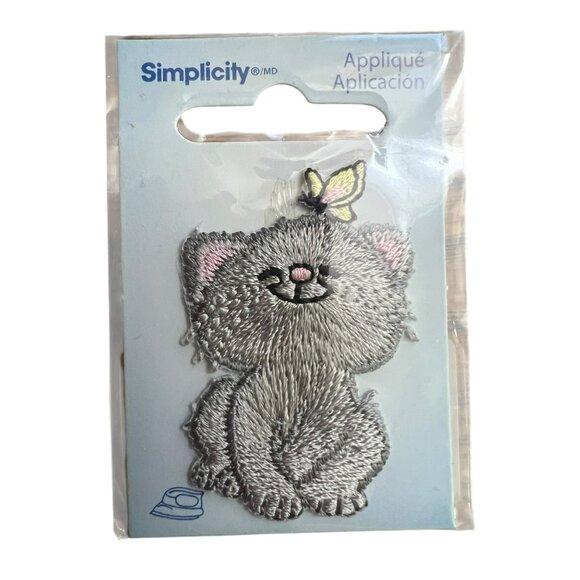 Simplicity Iron On Applique Patch Gray Cat With Butterfly 2 Inches Tall Embroide - Picture 1 of 2